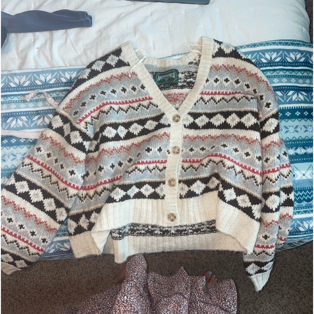 american eagle brand new cardigan